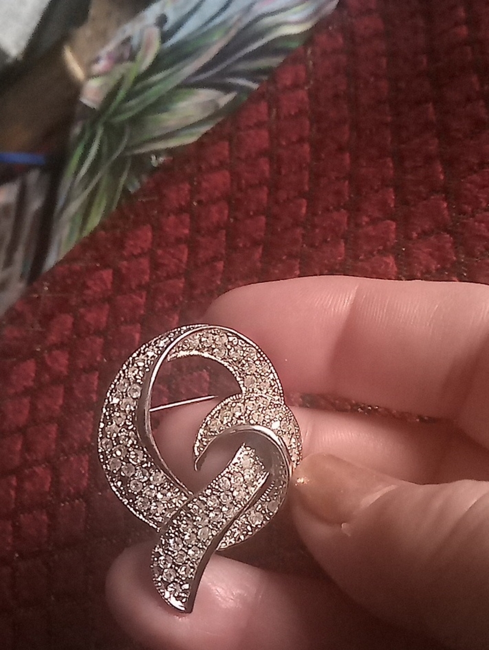 Crystal Encrusted Silver Ribbon Brooch - Women Jewelry